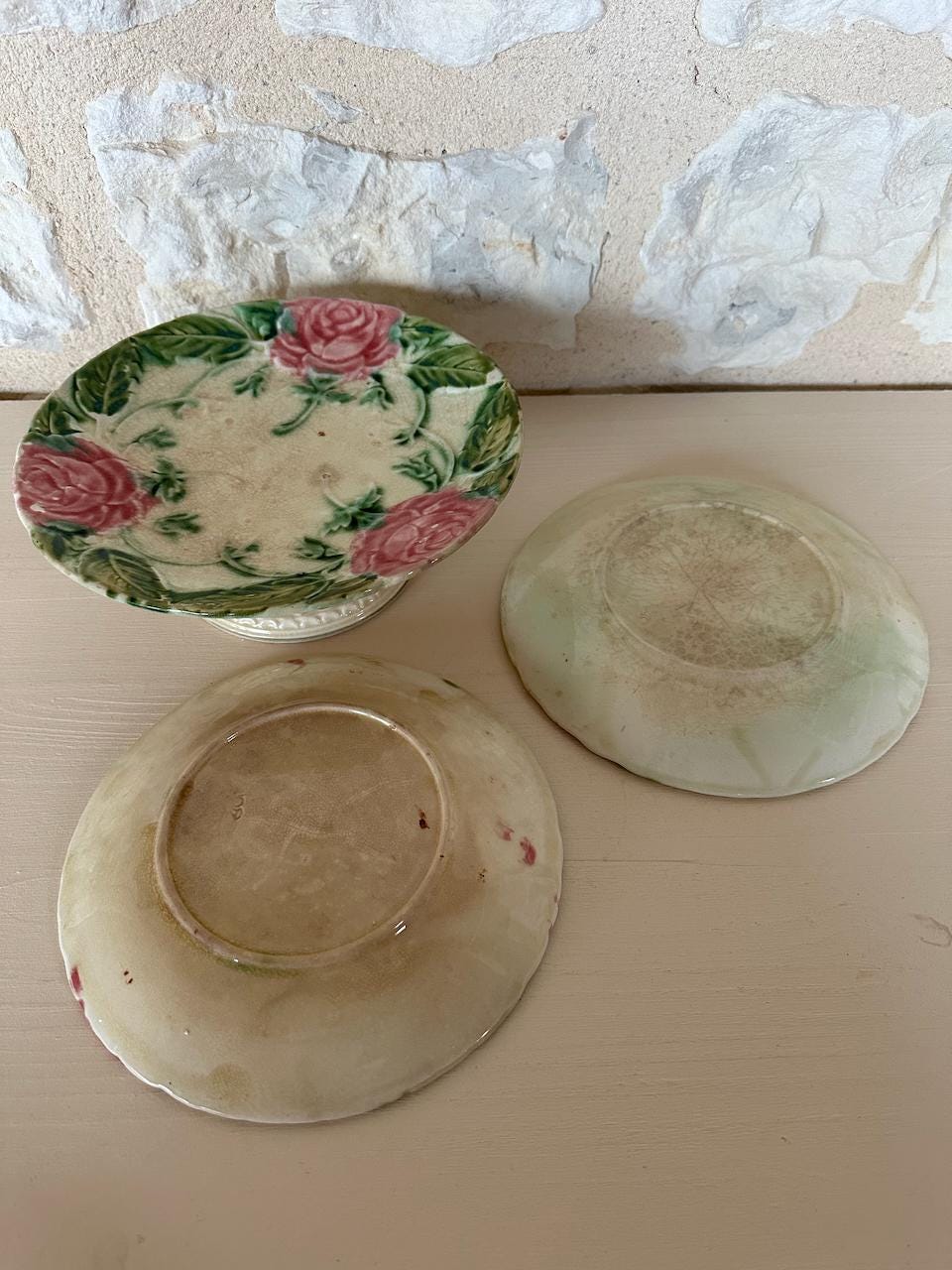 Barbotine Rose Cake Stand & Two Plates