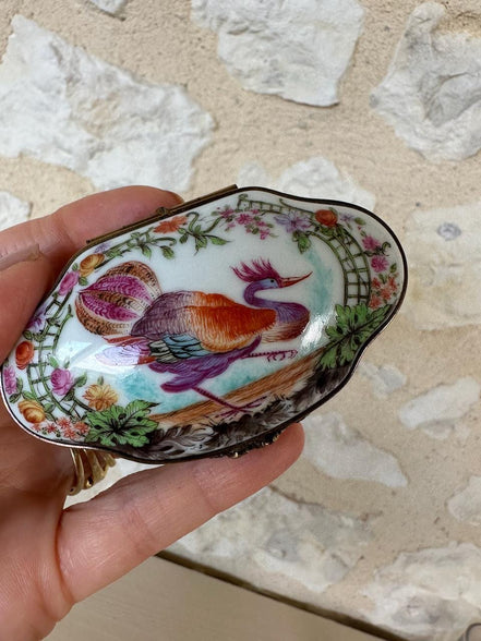 Exquisite Hand Painted Limoges Trinket Box