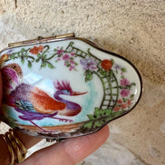 Exquisite Hand Painted Limoges Trinket Box